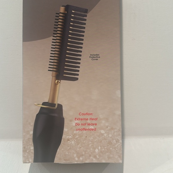 NIB Hollywood Xpressions Ctreme Heat Strsightening Comb heats up to 450 degrees. - Picture 6 of 6